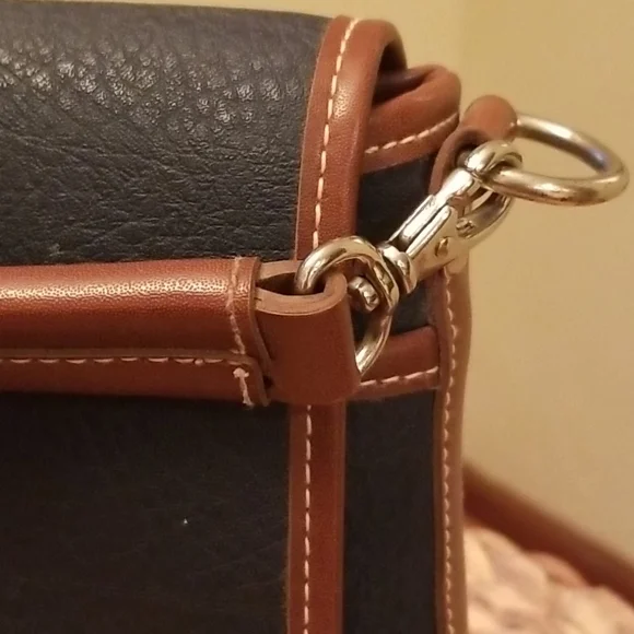 Esprit de Corp Vintage 90's small navy handbag - Picture 2 of 6